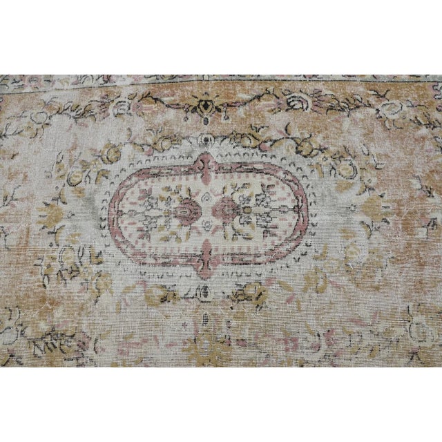 1950s Oushak Floral Handknotted Rug For Sale In Phoenix - Image 6 of 10