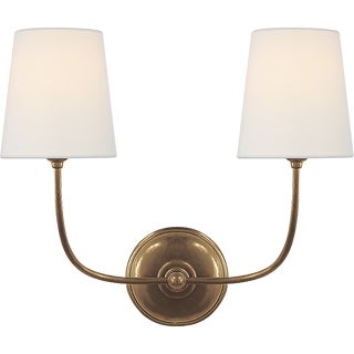 Thomas O'Brien for Visual Comfort Signature Vendome Double Sconce in Hand-Rubbed Antique Brass with Linen Shades For Sale