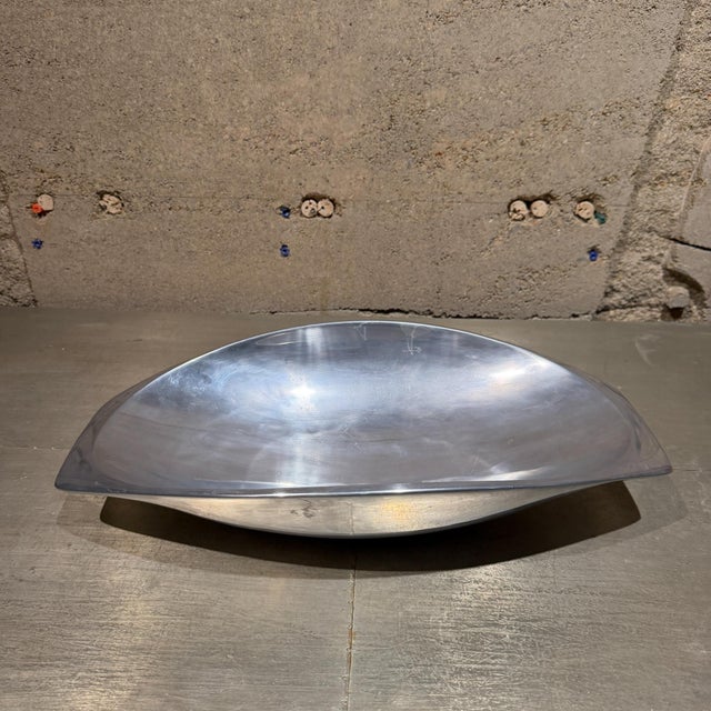 Nambe Nambé Butterfly Bowl Mid-Century Modern Serving Dish Richard K. Thomas For Sale - Image 4 of 11