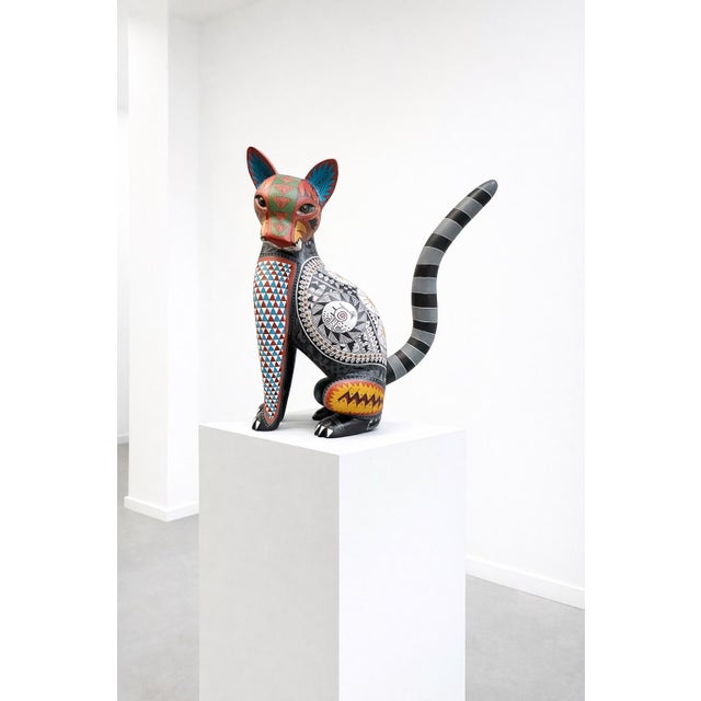 Jacobo & María Ángeles Monumental Alebrije Cat “El Gato Montez” Zenzontle Zapoteco,” 17”, Signed & Numbered, 2004 For Sale In San Francisco - Image 6 of 7