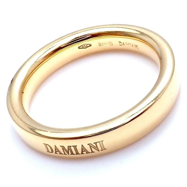 Contemporary Damiani Yellow Gold Band Ring Sz 5.5 For Sale - Image 3 of 5