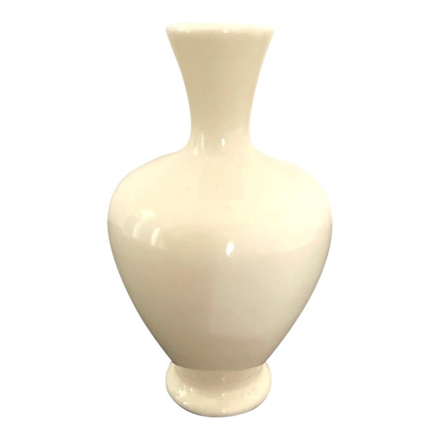 Vintage Lenox Small Flower Cream Porcelain Vase For Sale