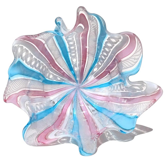 Murano Fratelli Toso Vintage Pink White Blue Italian Art Glass Decorative Fazzoletto Flower Vase For Sale In Orlando - Image 6 of 8