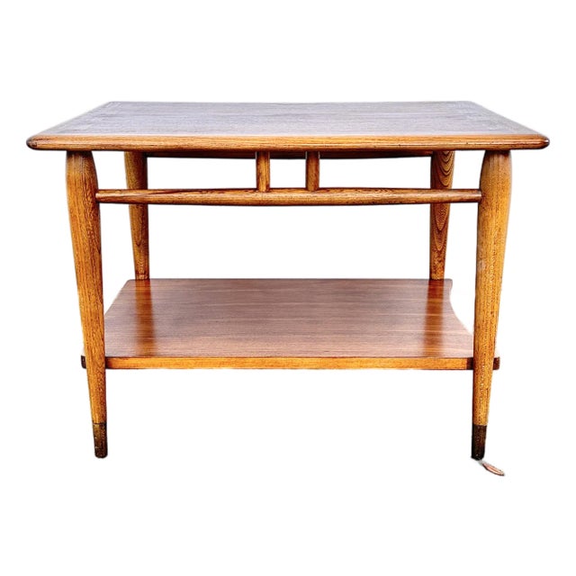 MCM Lane Acclaim Side Table For Sale