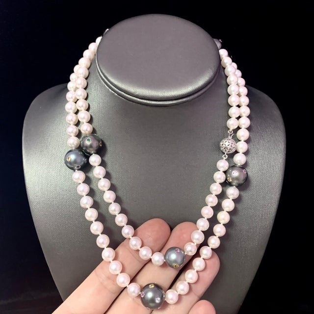 Traditional Akoya Tahitian Pearl Diamond Sapphire Necklace 14k Gold Certified For Sale - Image 3 of 16