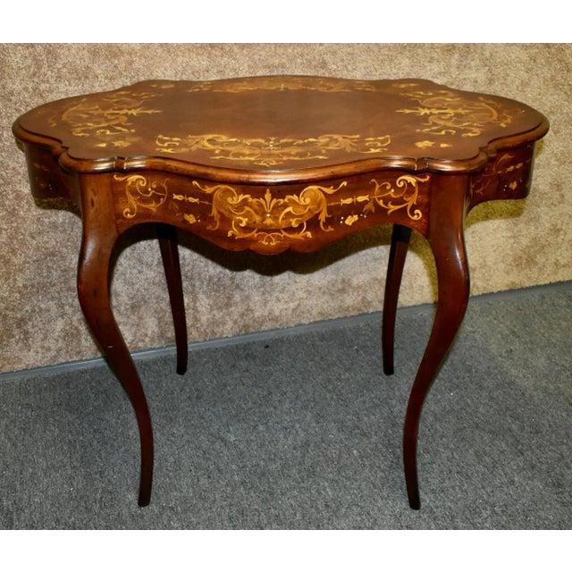 Inlaid Mahogany Table Renaissance Revival Turtle Top Parlor 1900s Victorian For Sale - Image 11 of 13