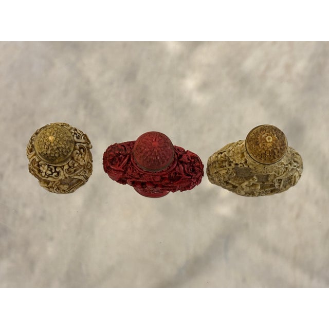 Vintage Chinese / Chinoiserie Style Relief Decorated Snuff Bottles - Set of 3 For Sale In Little Rock - Image 6 of 11