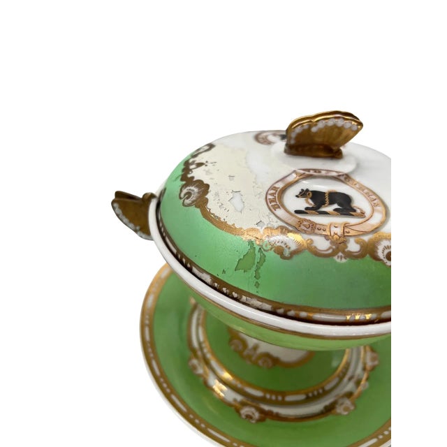 Set Spode Felspar Heraldric "Bear & Forbear" Dessert Tray & Covered Sauce Compotes C. 1840 For Sale - Image 11 of 11