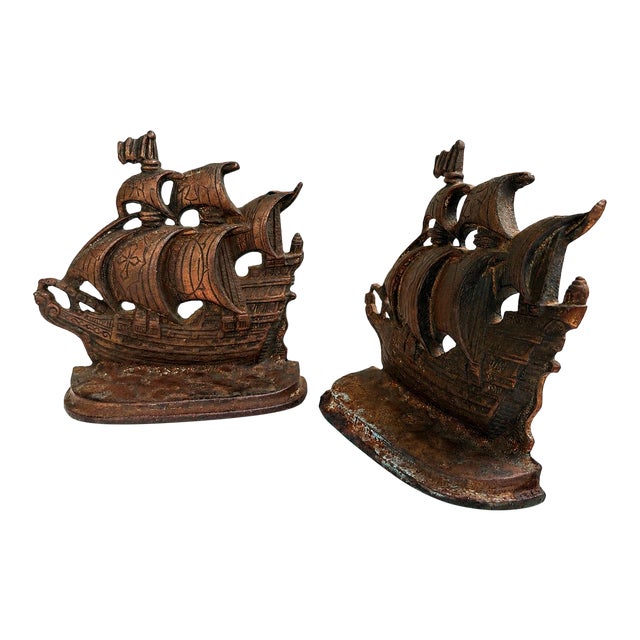 Vintage Heavy Cast Iron Elizabethan Galleon Ship Bookends – Nautical Maritime Library Decor – Pair For Sale