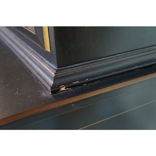 Mid 20th Century Union National Lacquered Chinoiserie Breakfront China Display Curio Cabinet 90", Attributed For Sale - Image 14 of 18