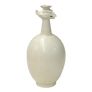 Vintage Off White Bird Head Mouth Ceramic Art Vase For Sale