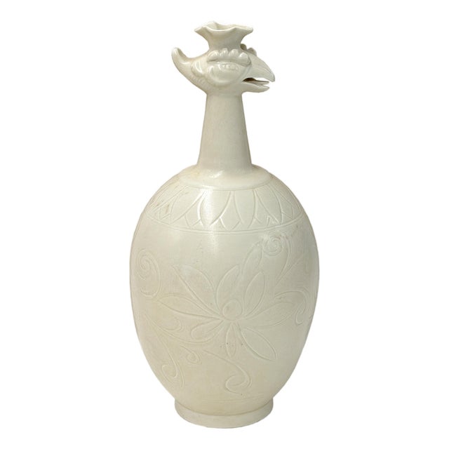 Vintage Off White Bird Head Mouth Ceramic Art Vase For Sale