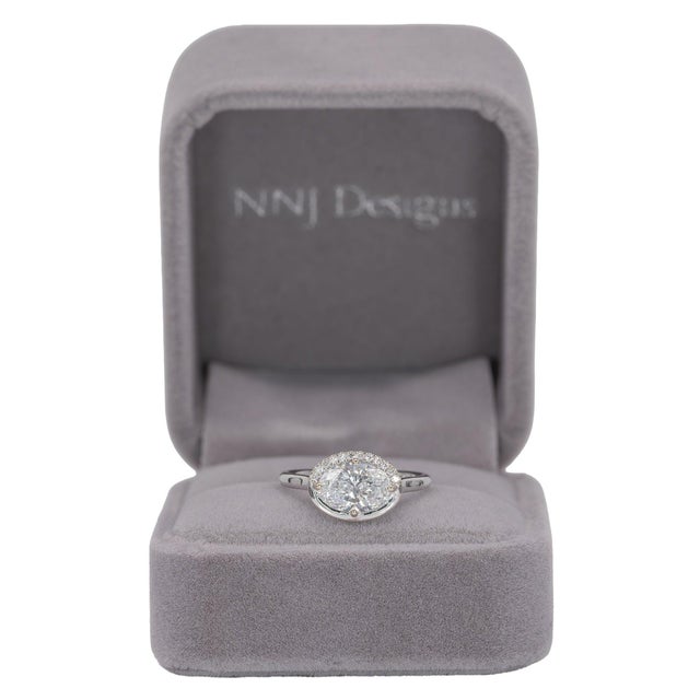 Modern 1.5Ct Lab Grown Diamond Engagement Ring With Diamond Accents: Solid 14k Gold, Size 6.75 For Sale - Image 3 of 10