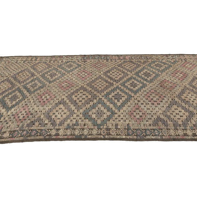 Mid 20th Century Embroidered Vintage Turkish Kilim Rug For Sale - Image 4 of 7