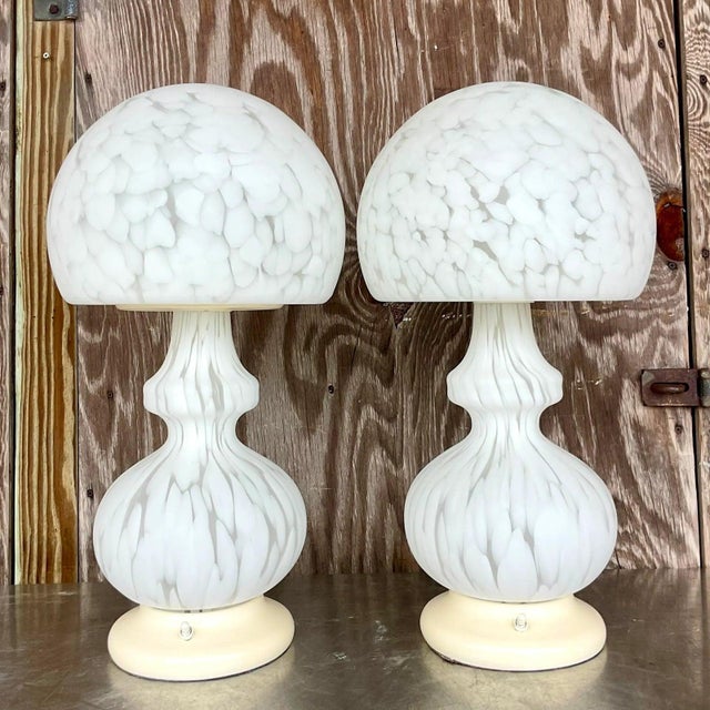 Murano Vintage Globe Lamps After Murano for Someroso for Laurel Lighting - A Pair For Sale - Image 4 of 9