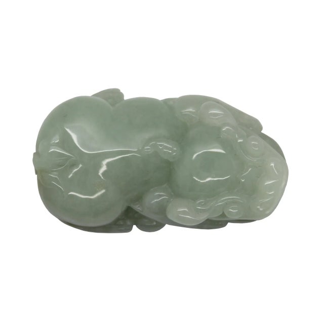 1980s Chinese Hand Carved Natural Green Jade Feng Shui Lucky Pixiu Figure Pendant For Sale - Image 5 of 6