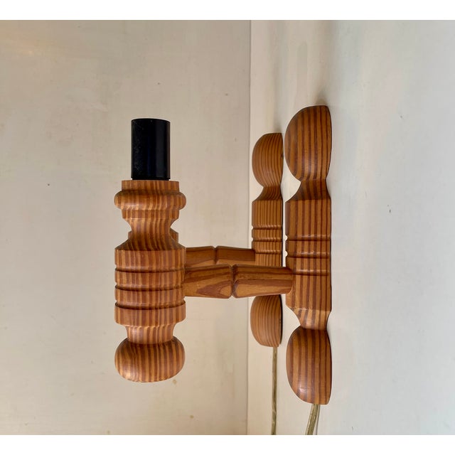 Nordic Wall Sconces in Oregon Pine, 1980s, Set of 2 For Sale - Image 6 of 9