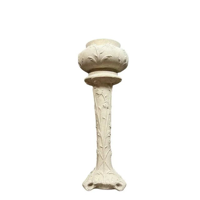 Art Nouveau Column in Plaster For Sale - Image 3 of 7