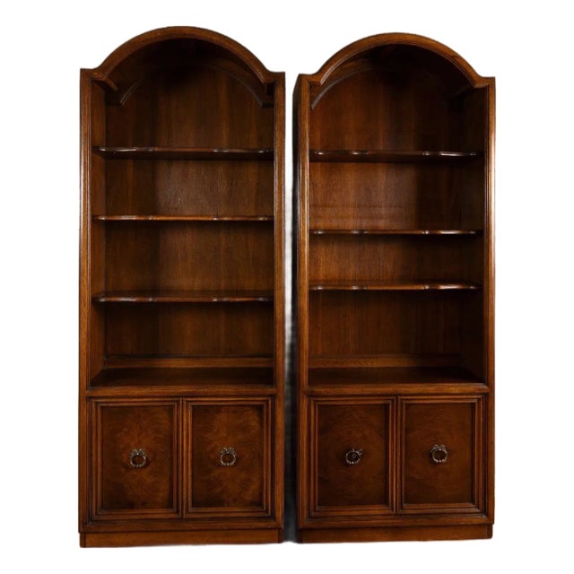 Late 20th Century Set of 2 Mahogany Bookcases For Sale