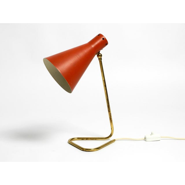 Large Mid-Century Modern Brass Table Lamp with Brick Red Shade, 1950s For Sale - Image 17 of 18