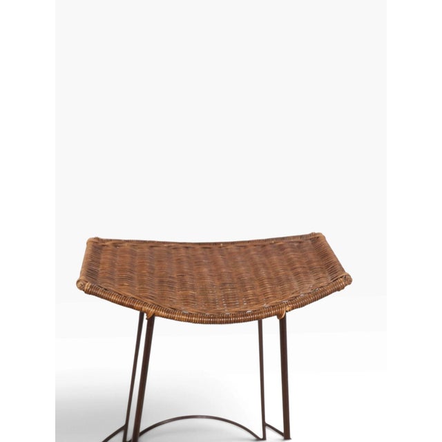 Set of Four Mid Century Wrought Iron and Wicker Bar Stools For Sale - Image 13 of 16