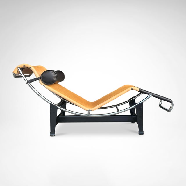 Cassina LC4 Edition Chaise Lounge by Le Corbusier for Cassina, 2013 For Sale - Image 4 of 13