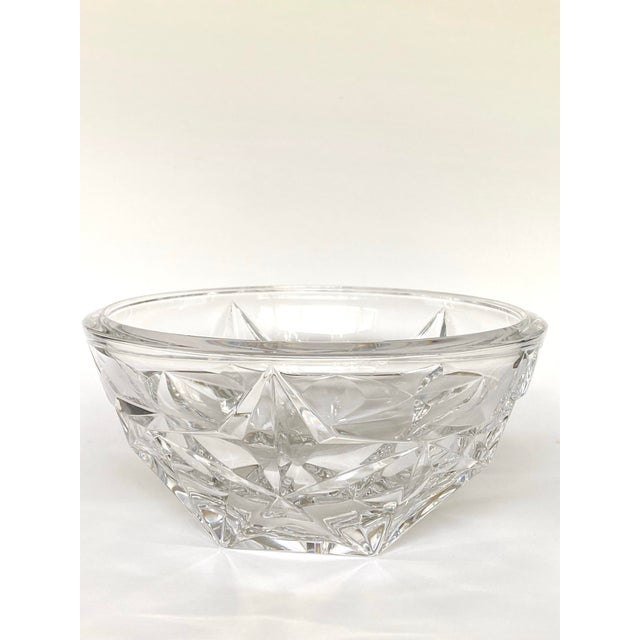 Modern 1980s Tiffany & Co. “Stars” Crystal Bowl For Sale - Image 3 of 8