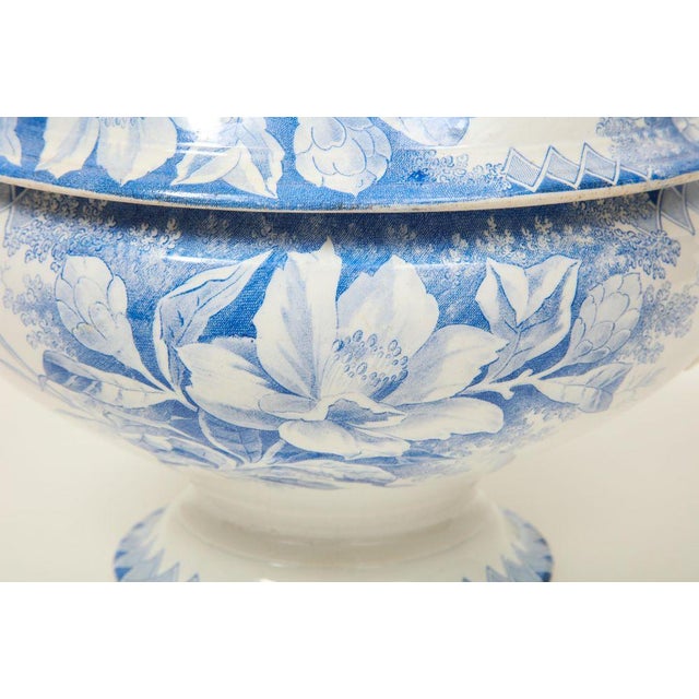 Traditional Late 19th Century Traditional Creil-Montereau Blue and White Faience Transferware Covered Tureen For Sale - Image 3 of 11