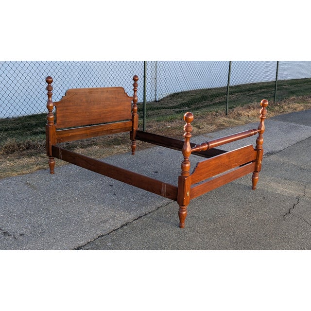 Mid 20th Century Vintage Henkel Harris Heirloom-Quality American Regency Cannonball Full Bedframe For Sale - Image 5 of 8