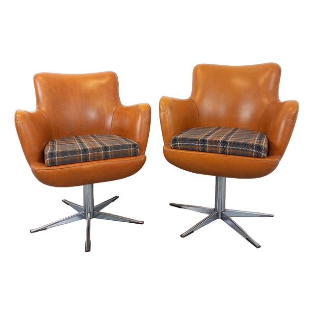 Set of Vintage Skai and Chrome Armchairs, 1970s For Sale