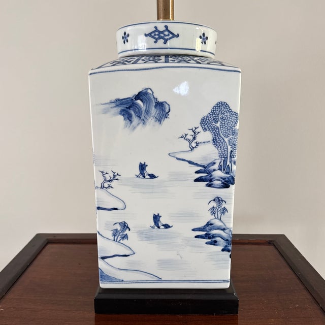Wood Vintage Frederick Cooper Chinoiserie Blue & White Lidded Jar Table Lamp — 28” For Sale - Image 7 of 12