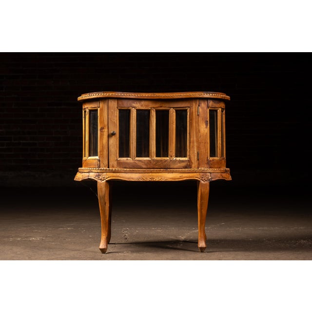 French Antique Oak and Glass Serpentine Curio Cabinet For Sale - Image 3 of 12