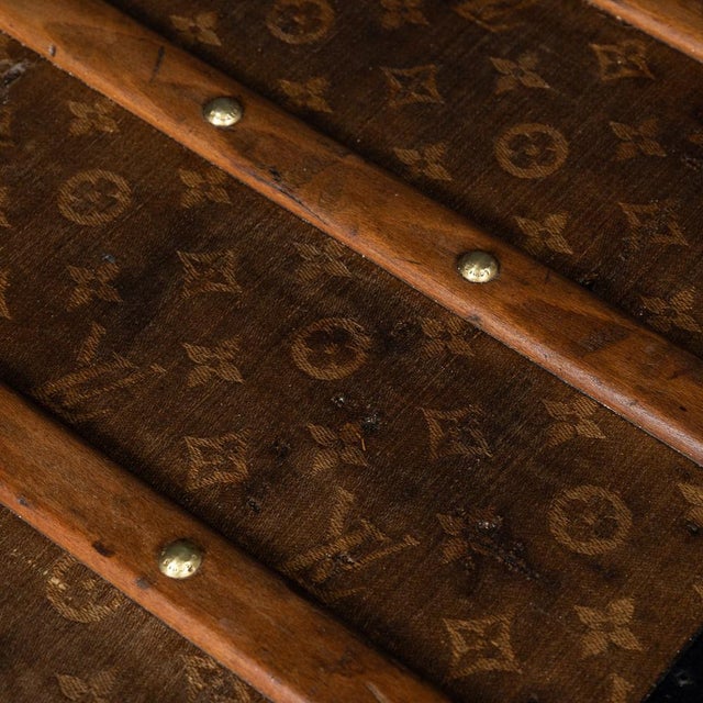 Trunk in Woven Canvas from Louis Vuitton, France, 1900s For Sale - Image 11 of 18
