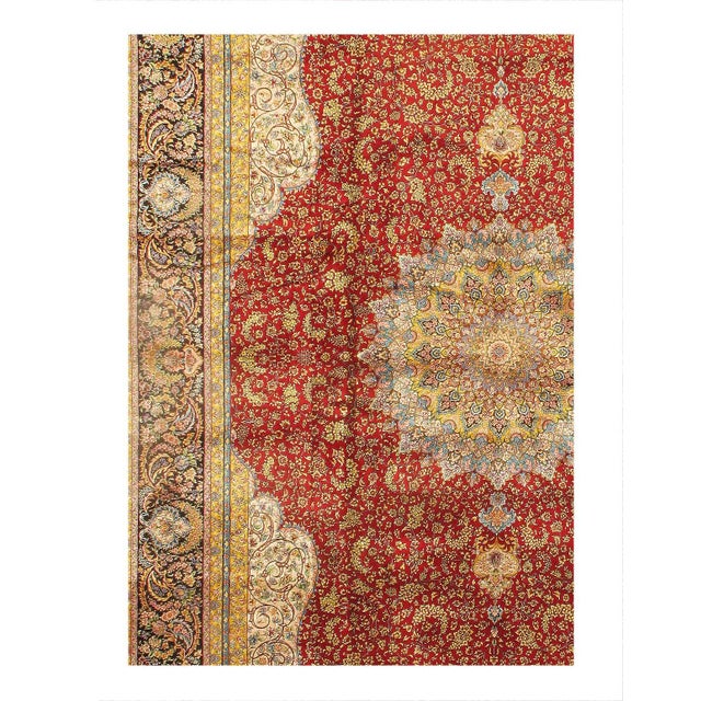 Viscose on a cotton foundation with a medallion This rug has a dense, soft pile, and excellent quality, to ensure that you...