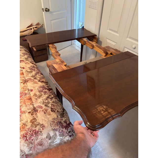 Early 20th Century Federal Revival Mahogany Convertible Extension Dining & Game Table With Three Leaves For Sale - Image 12 of 12