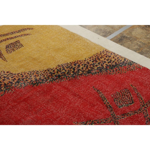 1960s Vintage Art Deco Rug in Red, Gold-Yellow Distressed Geometric Pattern For Sale In New York - Image 6 of 8
