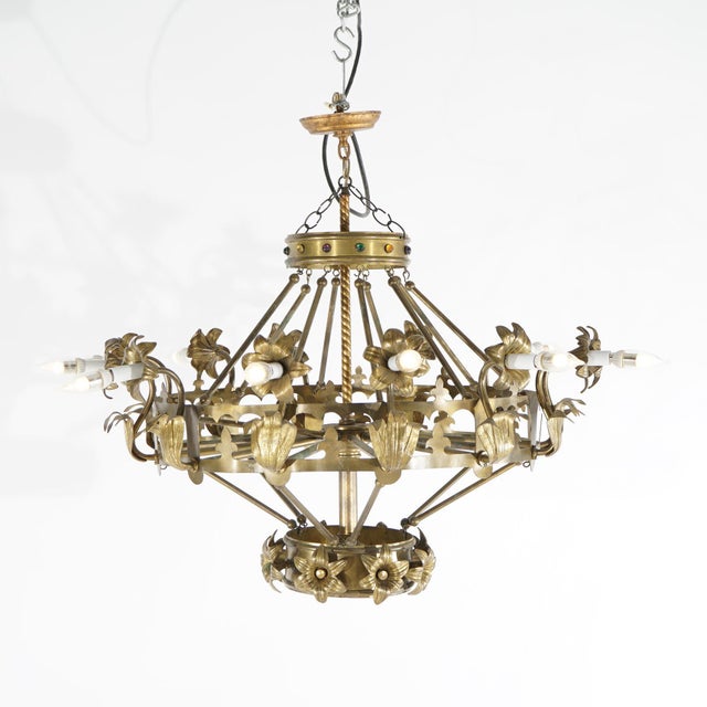 1930s Antique French Fleur-de-Lis Design Brass & Jeweled Twelve-Light Chandelier 1930 For Sale - Image 5 of 12