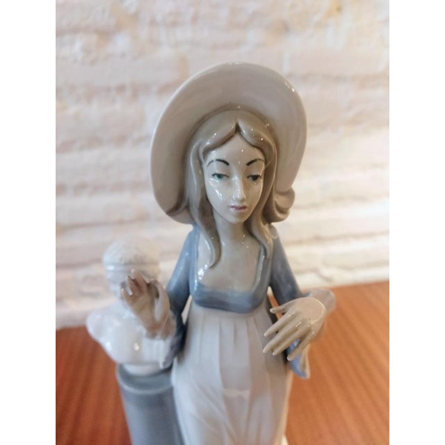 Romantic Style Porcelain Figure by Piezzas, 1960s For Sale - Image 13 of 15