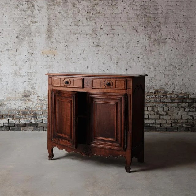 18th Century French Walnut Maltese Cupboard For Sale In Birmingham - Image 6 of 13