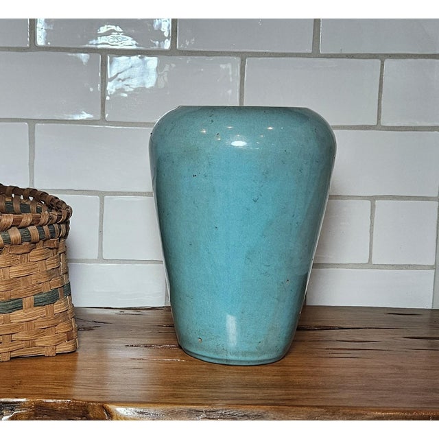 American 1930's J. B. Cole Pisgah Forest, North Carolina Vase For Sale - Image 3 of 12