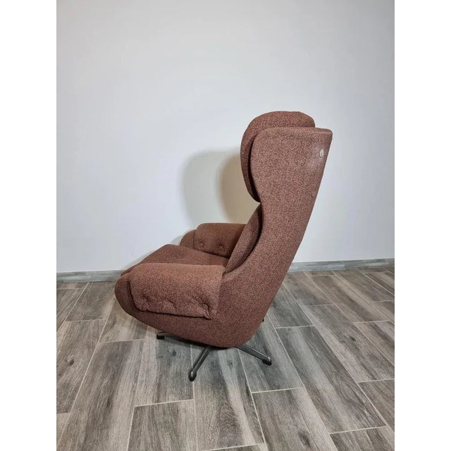Vintage Swivel Chair from Up Zavody Rousinov For Sale - Image 11 of 12
