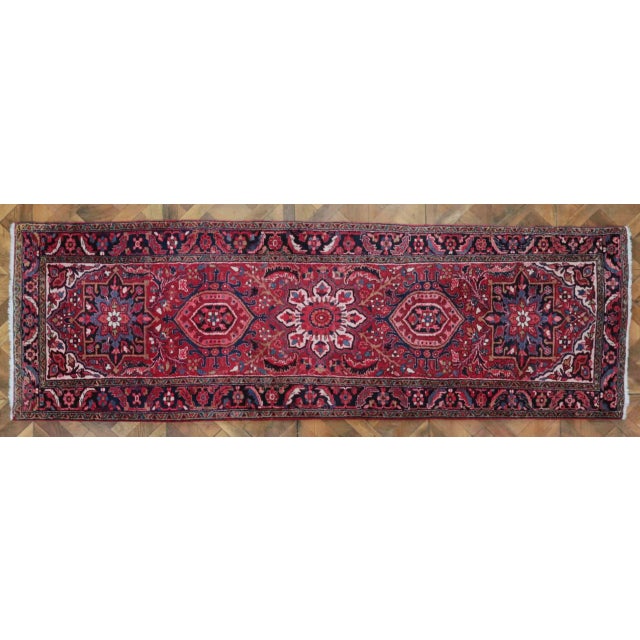Maroon Middle Eastern Rug from Heriz For Sale - Image 8 of 8