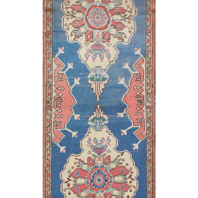 dual medallion Oushak vintage runner from Turkey in red and blue, rug en-140752, country of origin / type: Turkey /...