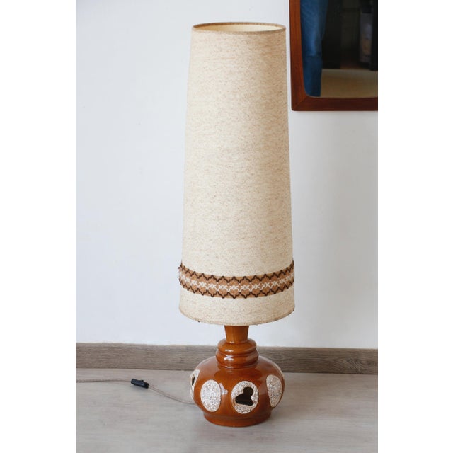 Large Ceramic Floor Lamp – Vintage 1970s Lamp (H 113 cm) A luminous centerpiece for your retro décor Bring a truly...