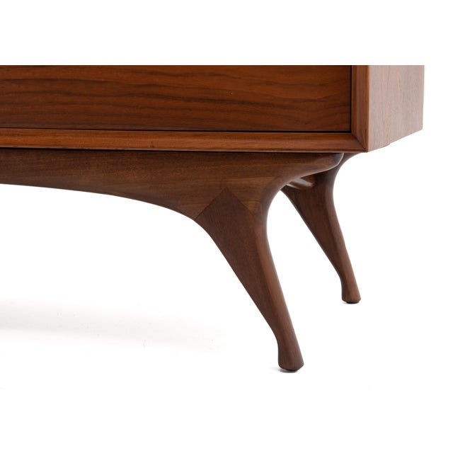 Mid Century Sculptural Walnut Bedroom Set Tall Chest Dresser Two Nightstands Made in Japan 1960s For Sale - Image 17 of 18