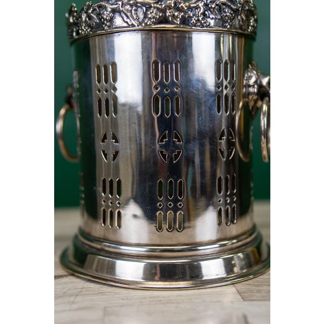 Late 19th Century Victorian English Silver Plate Wine Bottle Holder For Sale In Tampa - Image 6 of 10
