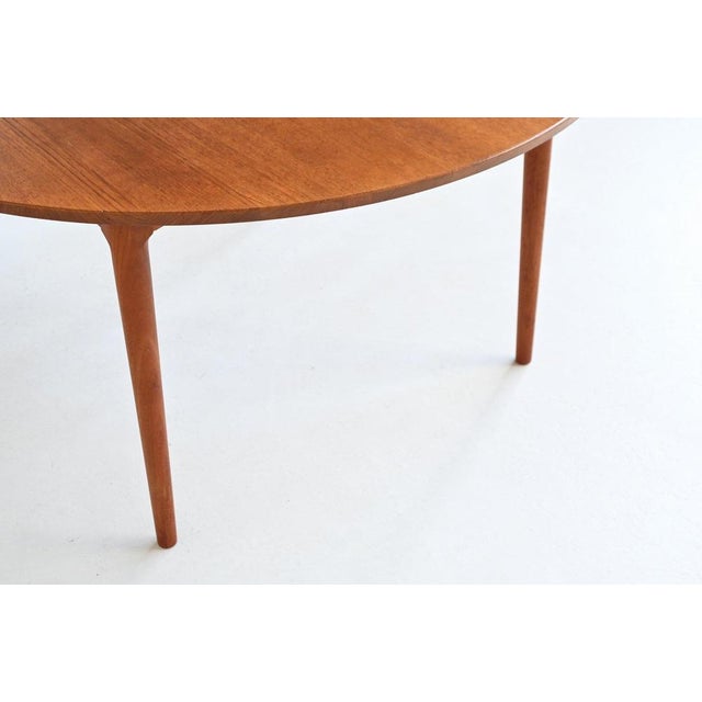 Round Dining Table in Teak by France & Søn / France & Daverkosen for Cado, Denmark, 1960s For Sale - Image 9 of 18