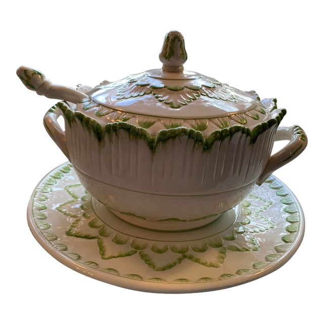 Mid Century Italian Green & White Pottery Tureen by Bassano For Sale
