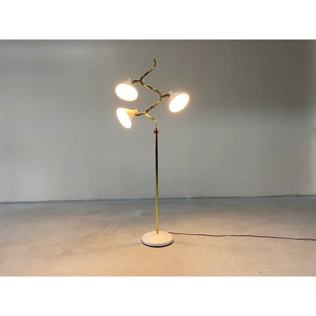 Mid-Century Modern 1960s Gino Sarfatti Style Spiral Floor Lamp For Sale - Image 3 of 12