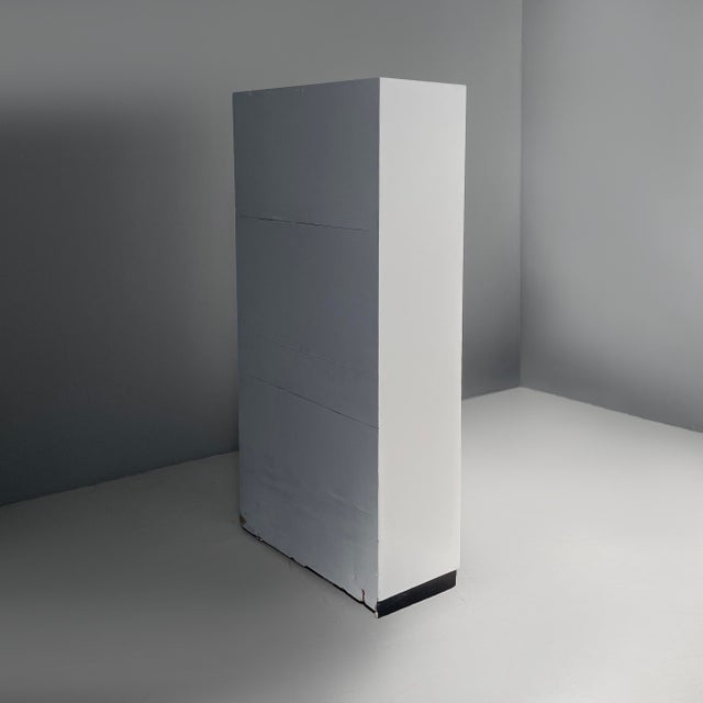 Italian Modern Wardrobe in Light Grey and Black Wood, 1960s For Sale - Image 18 of 18